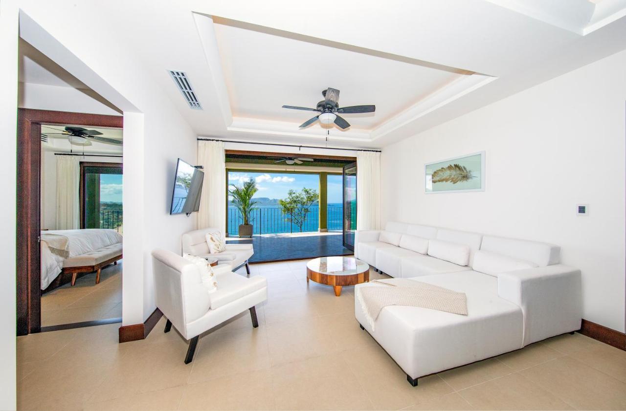 360 Splendor Del Pacifico Residences Плая Фламинго Екстериор снимка